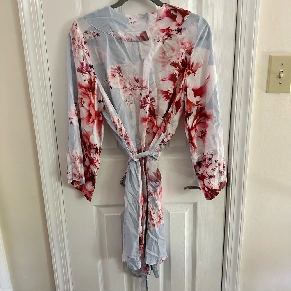 Plum Pretty Sugar Floral Rayon Bridal Robe Women’s XS - Picture 3 of 8